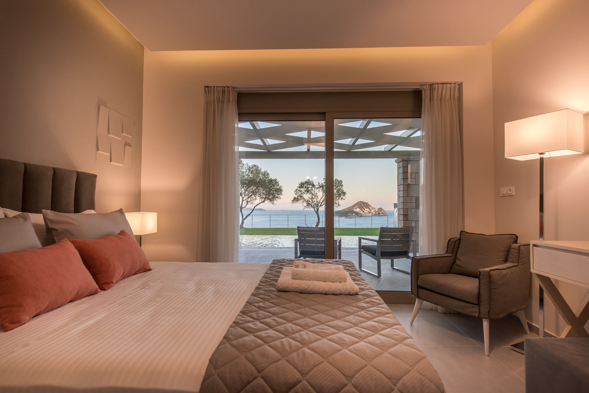 Artina Luxury Villa