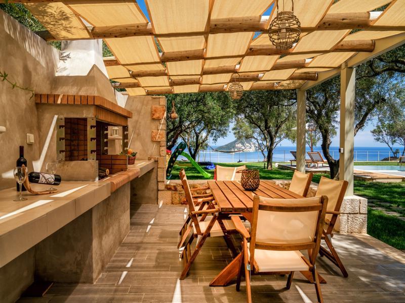 Artina Luxury *