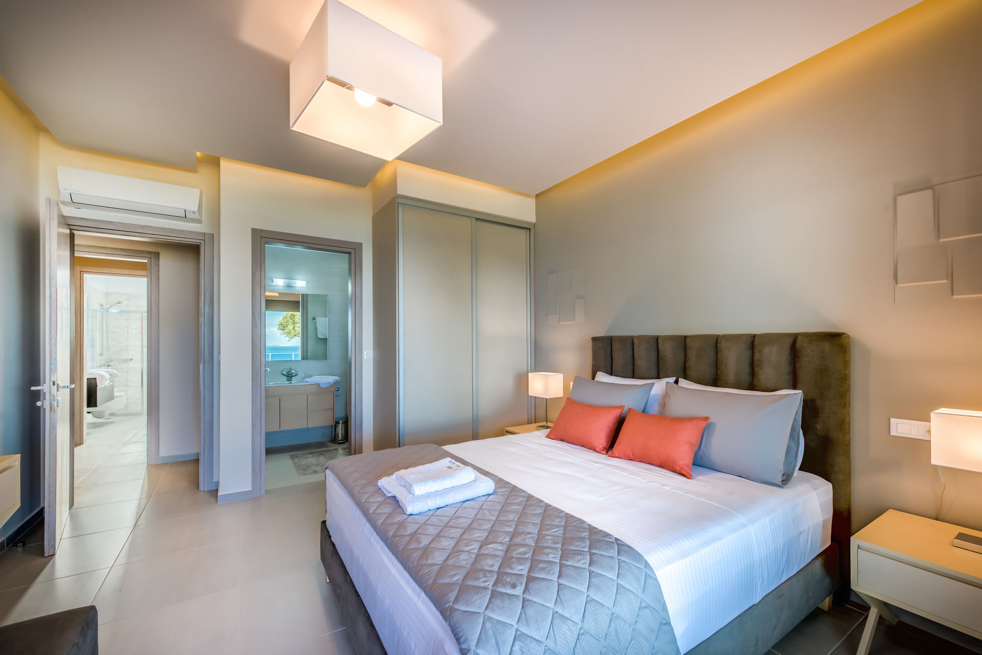 Artina Luxury Villa Keri