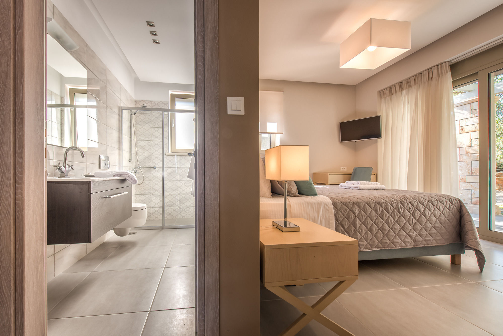 Artina Luxury Keri